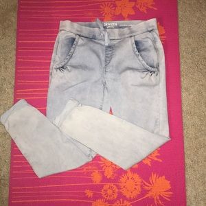 Low rise Levi Joggers